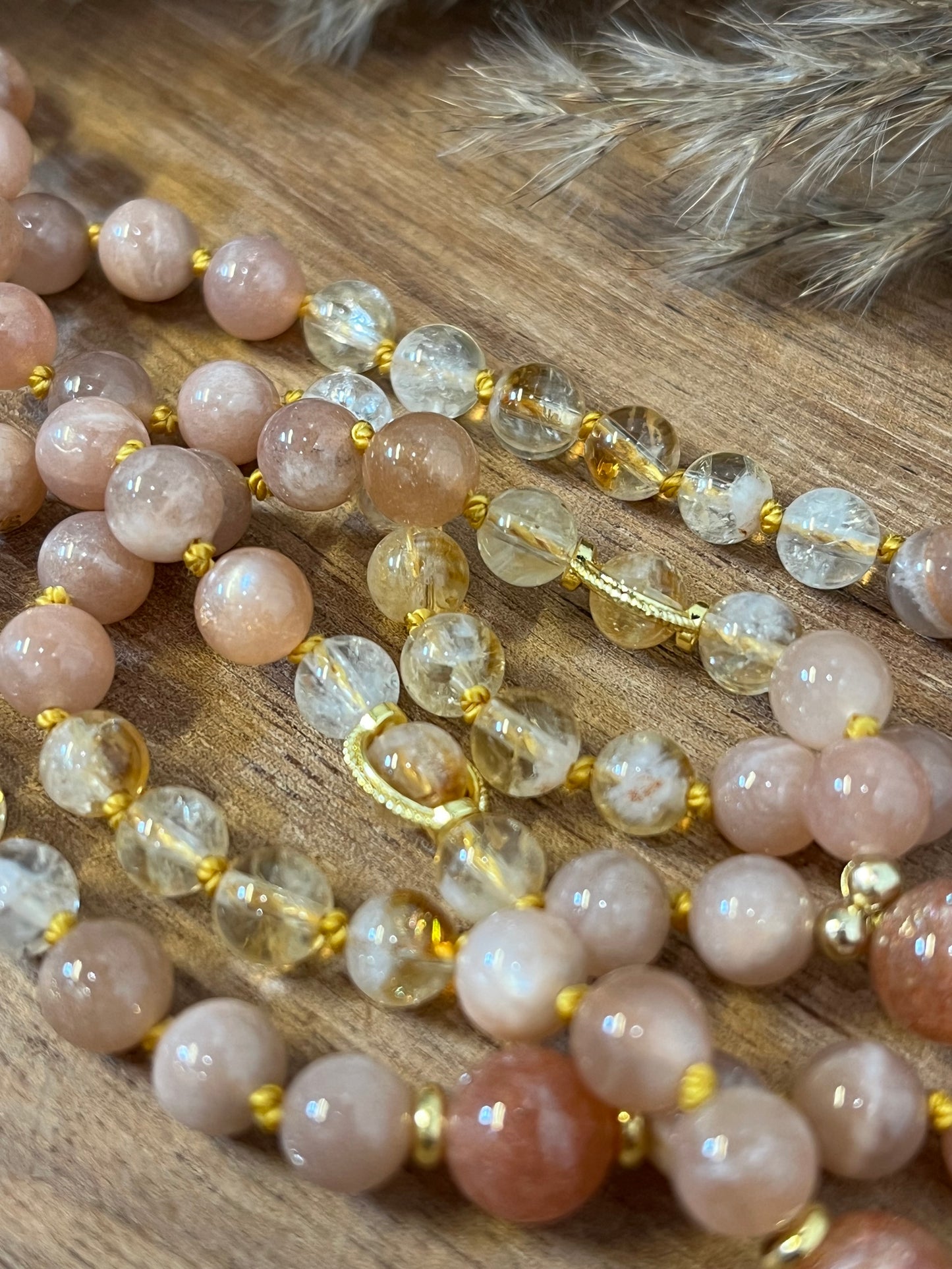 Mala « Lumière dorée » - RAYONNEMENT - VITALITÉ - ABONDANCE - Pierre de soleil - Citrine