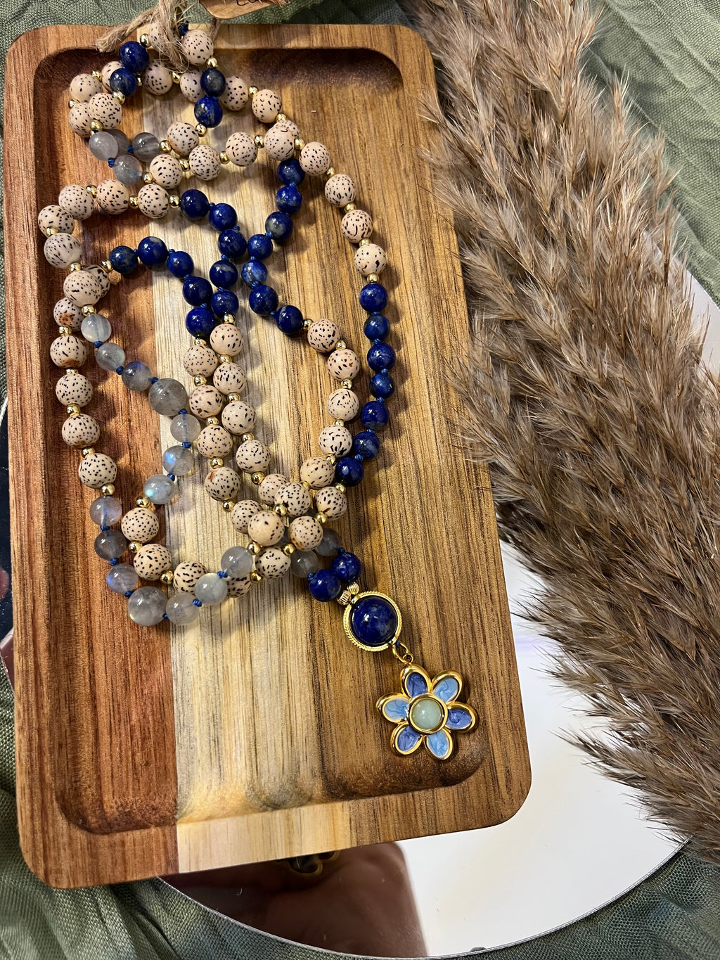 Mala "Sabiduría de las Estrellas" - Semillas de Bodhi - Lapislázuli - Labradorita