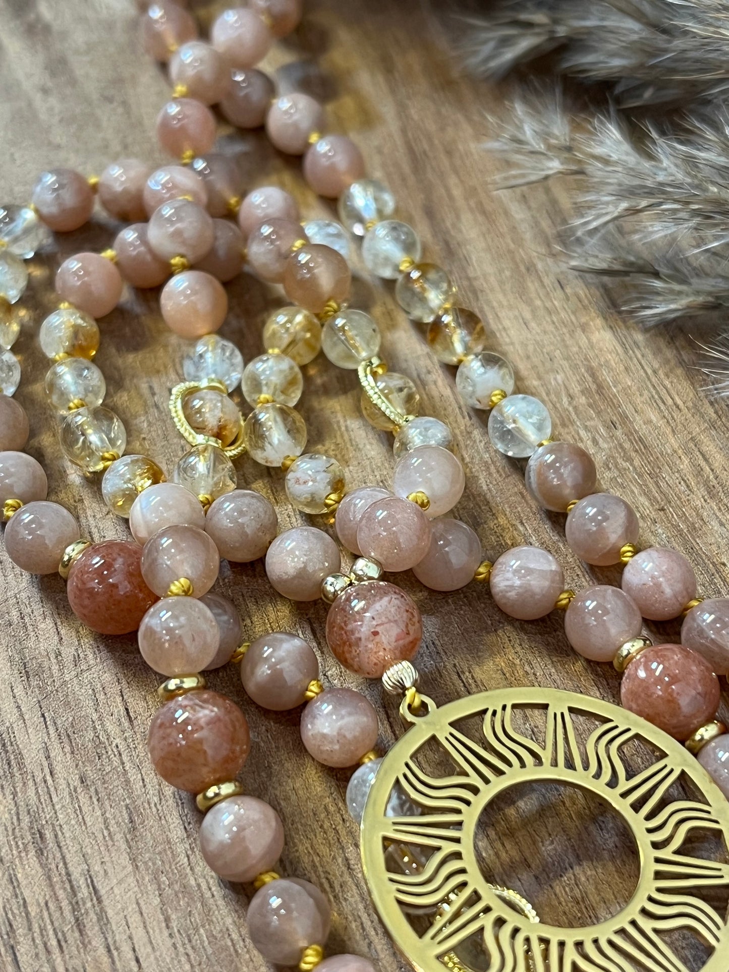 Mala « Lumière dorée » - RAYONNEMENT - VITALITÉ - ABONDANCE - Pierre de soleil - Citrine