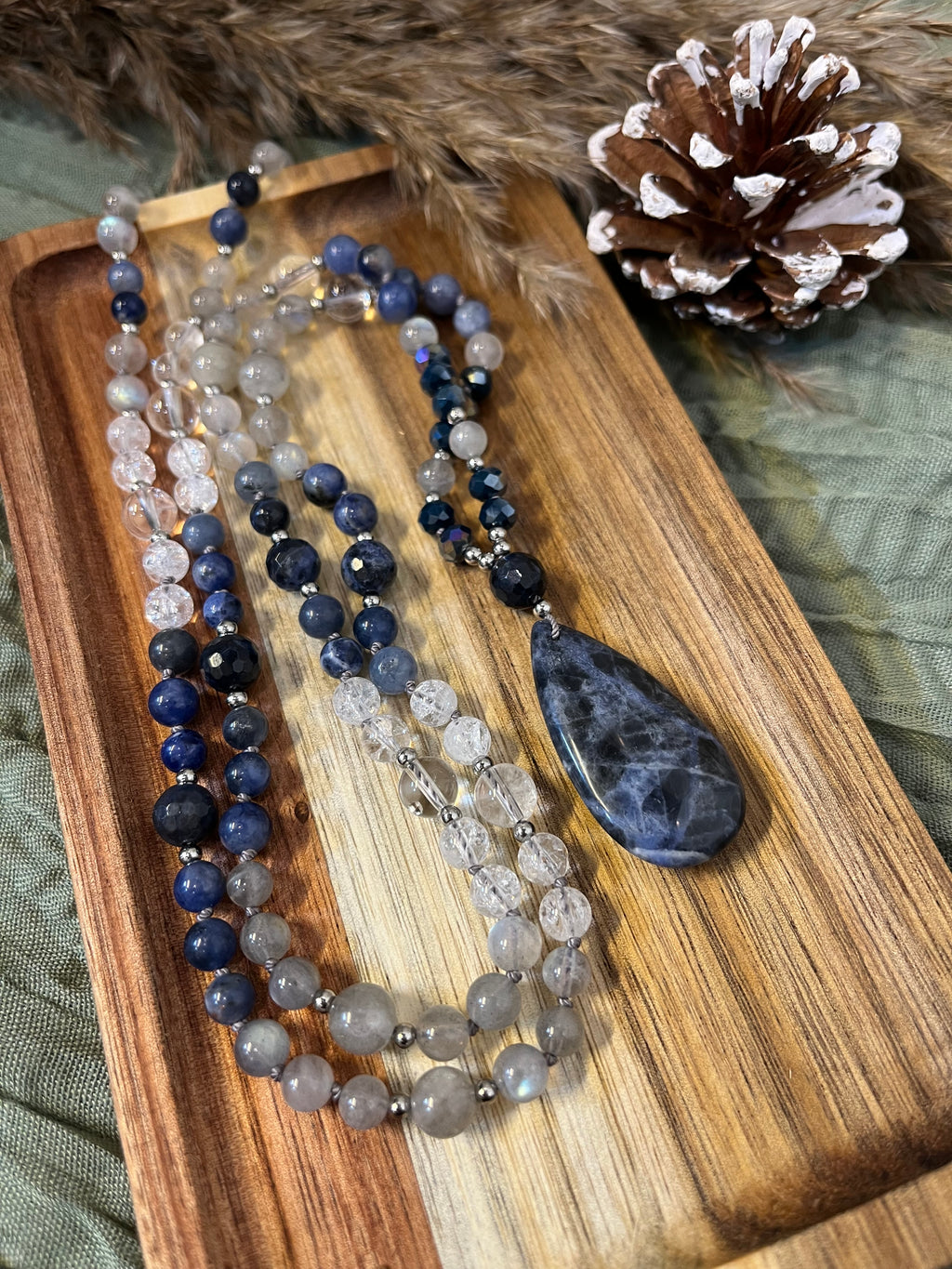 Mala "Guardián Azul" - Sodalita - Labradorita - Cristal de Roca