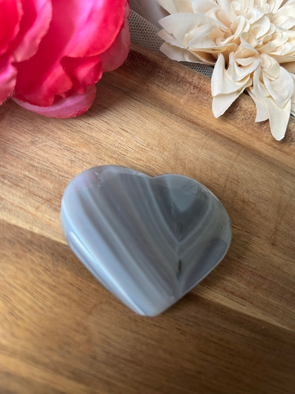 Galet Cœur - DOUCEUR - APAISEMENT - STABILITÉ - Agate grise