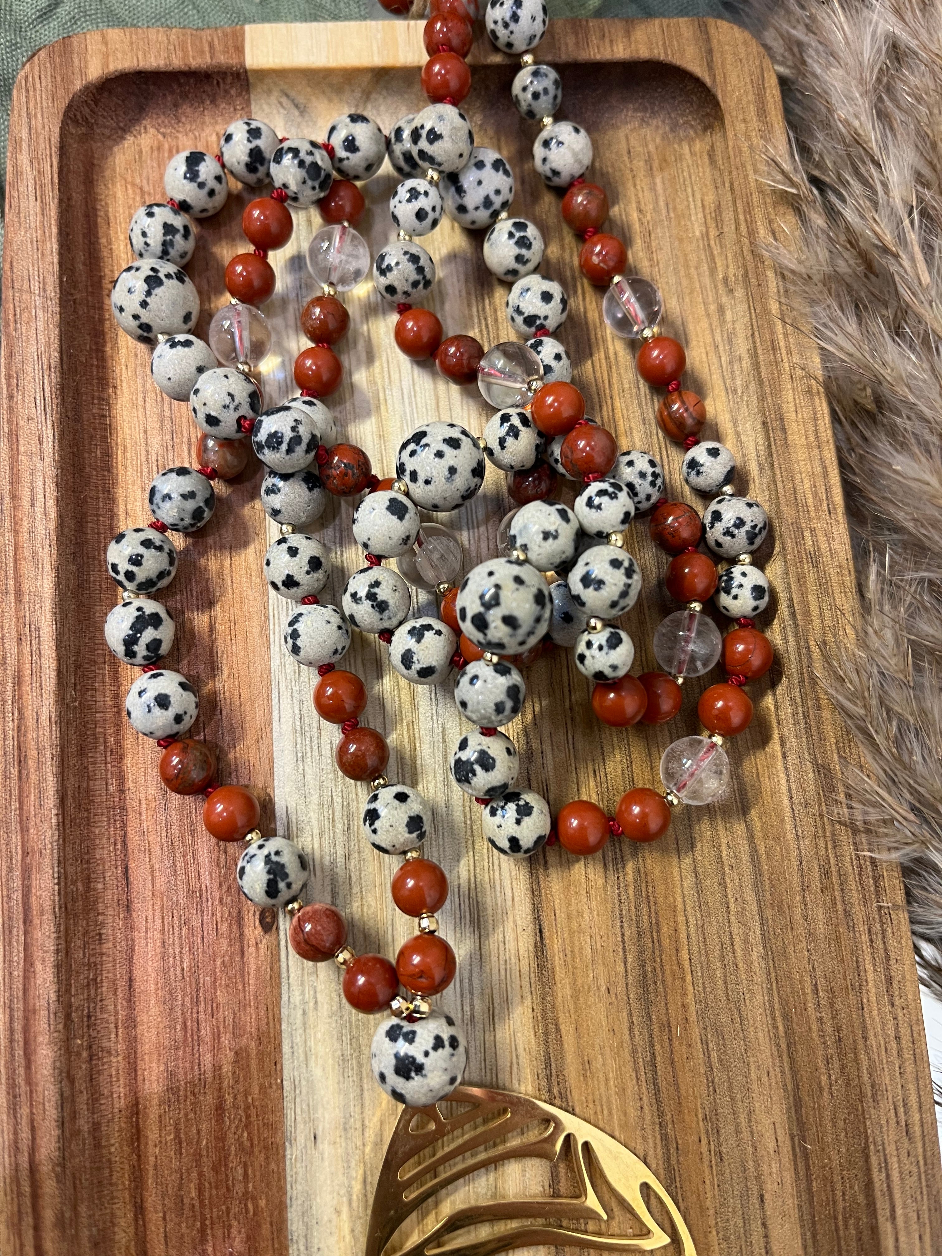Mala « Racines Tachetées » - STABILITÉ - JOIE - ALIGNEMENT - Jaspe dalmatien - jaspe rouge - Cristal de Roche