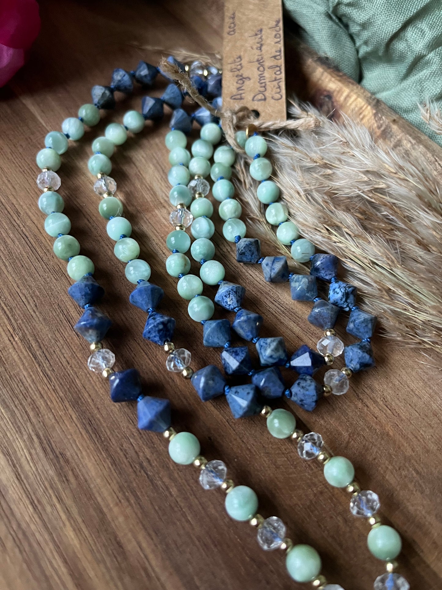 Mala « Voile des cieux » - SAGESSE - CONNEXION - ÉLÉVATION - Angélite - Dumortierite - Cristal de roche