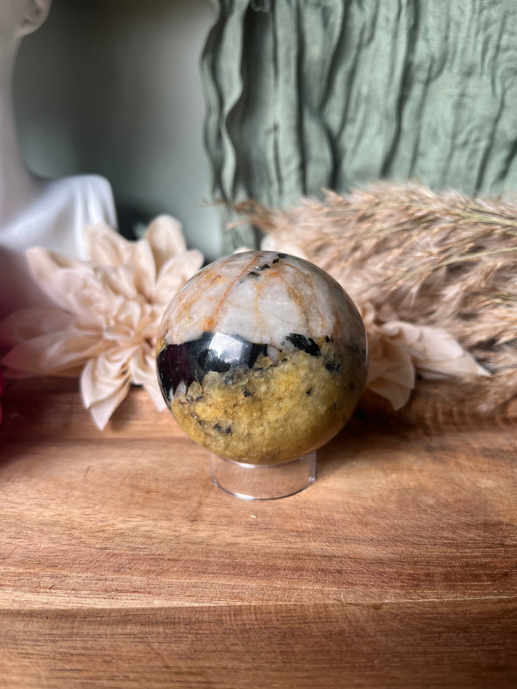 Sphère - PROTECTION - ANCRAGE LUMINEUX - Tourmaline noire sur Quartz