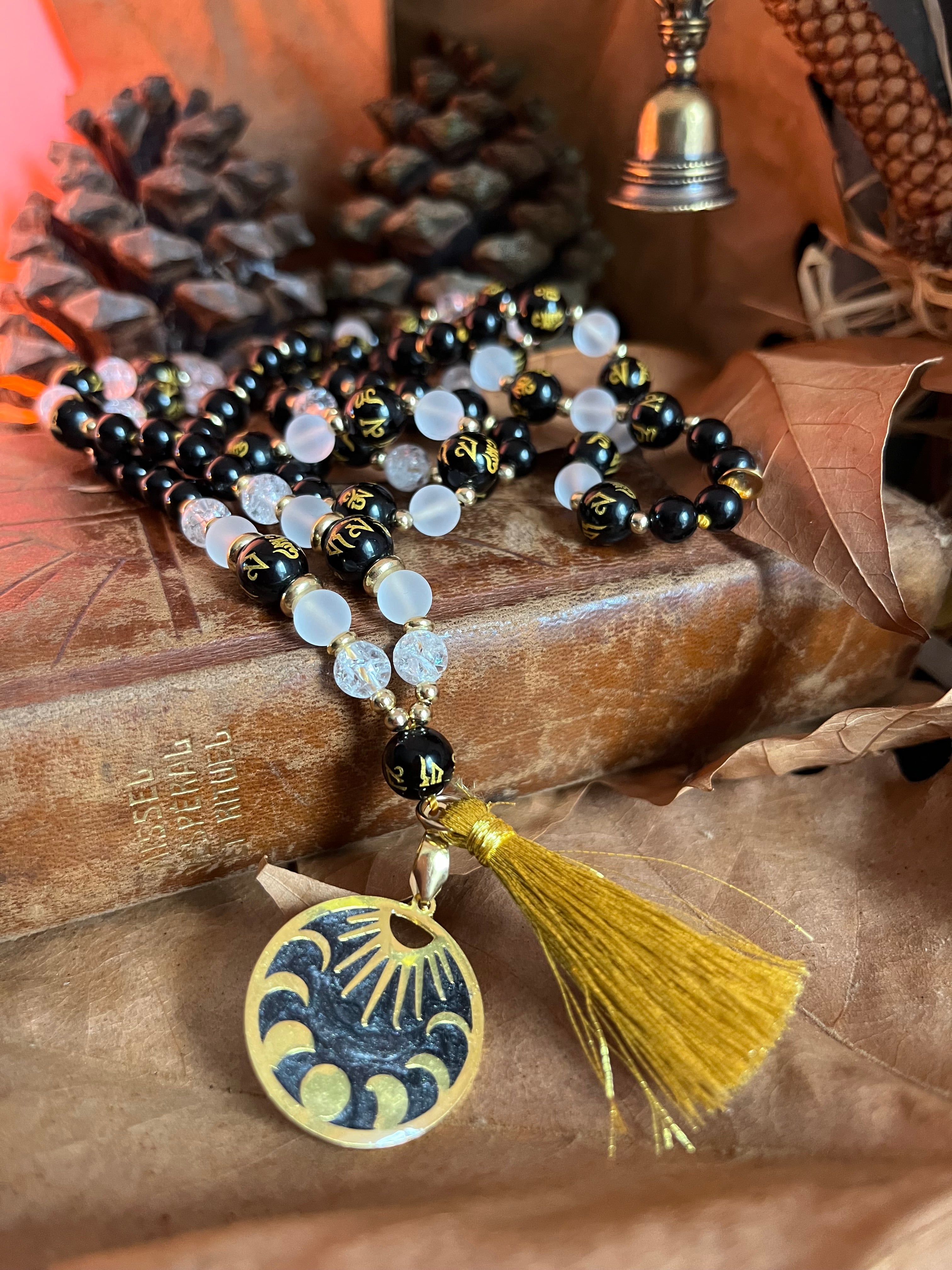 Mala “Lune Noire” Onyx - Obsidienne - Oeil céleste - Cristal de roche