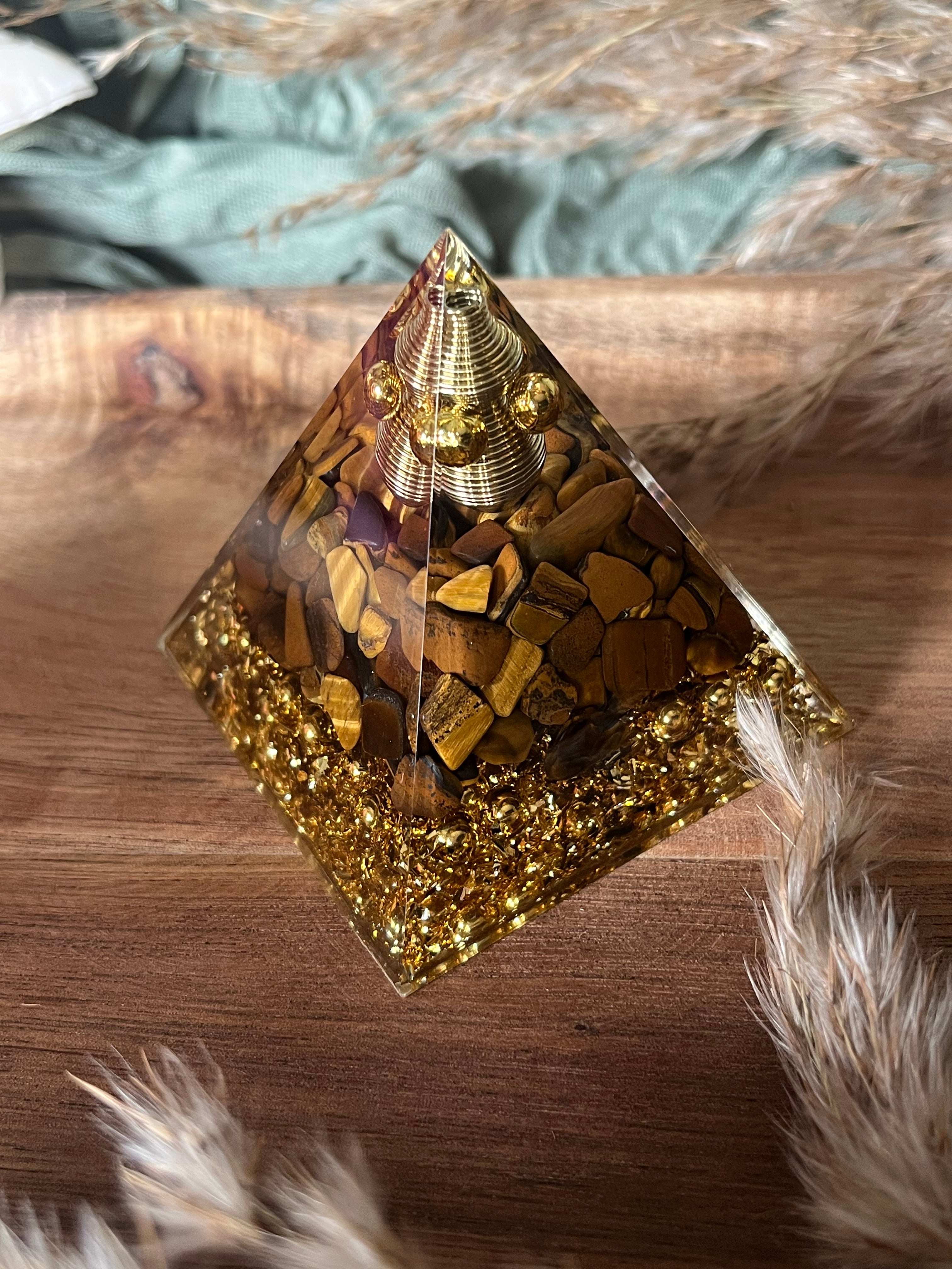 Orgonite - FORCE - PROTECTION - CONFIANCE - Œil de Tigre - Cercle magique