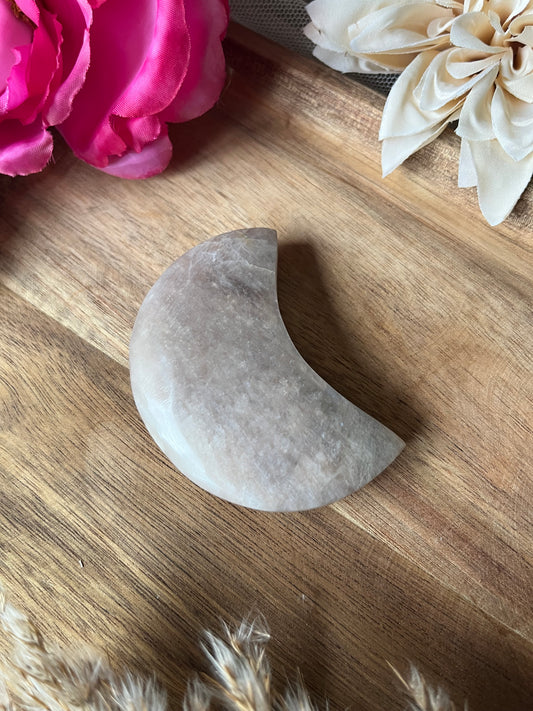 Croissant de lune - INTUITION - APAISEMENT - FÉMININ SACRÉ - Pierre de lune beige