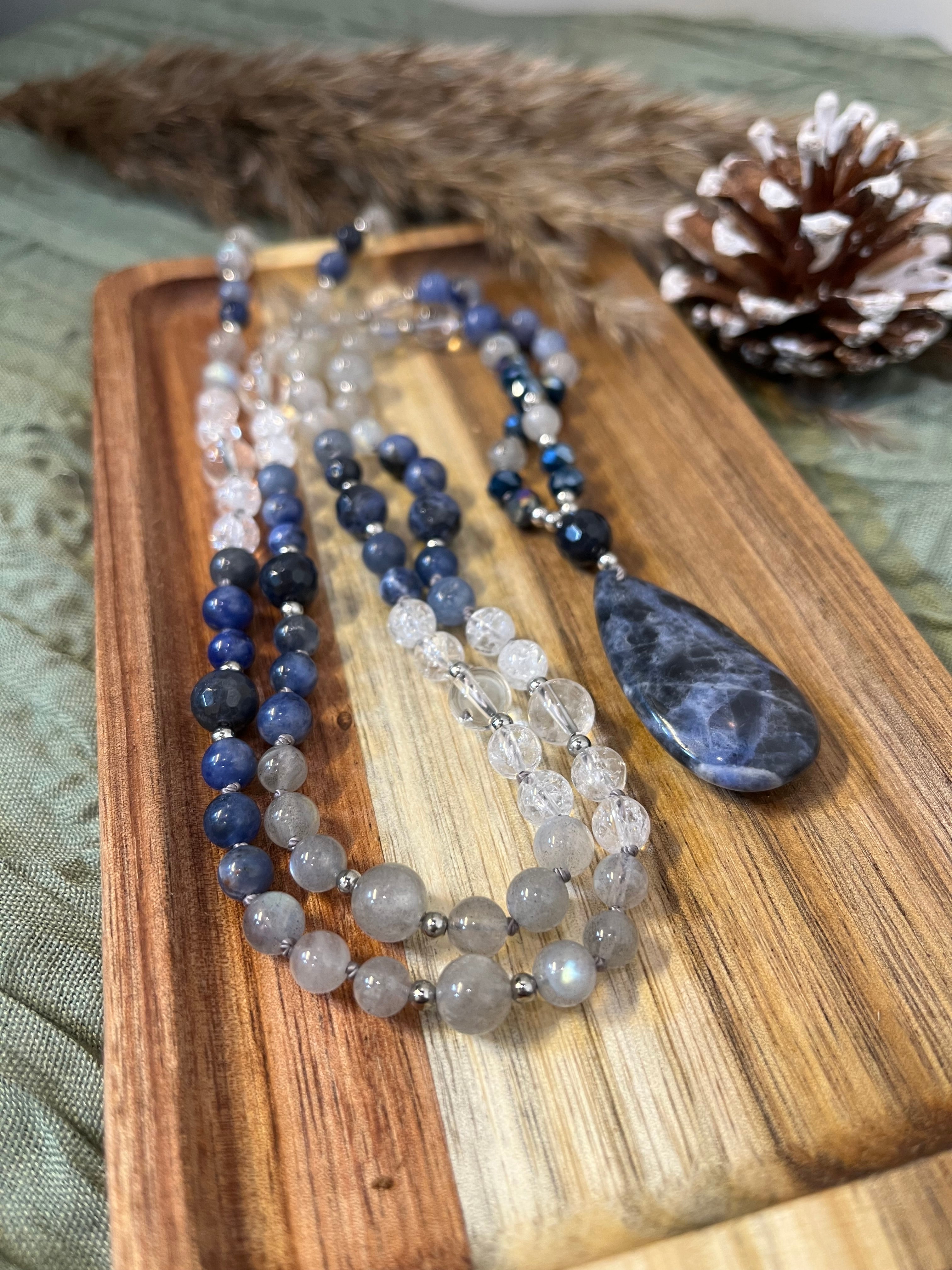 Mala « Gardien Bleu » - GUIDANCE - PROTECTION - CLARTÉ - Sodalite - Labradorite - Cristal de roche