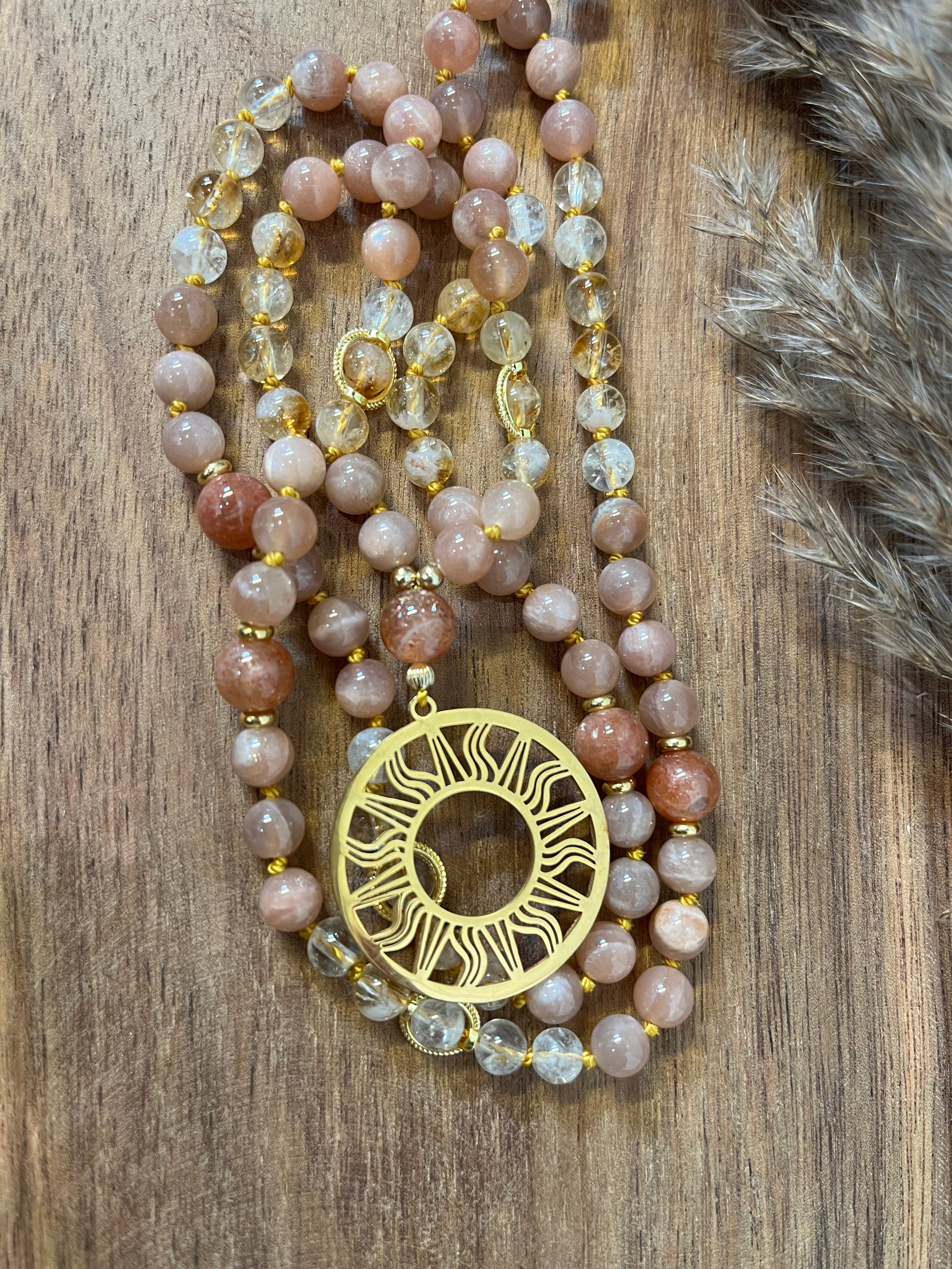 Mala « Lumière dorée » - RAYONNEMENT - VITALITÉ - ABONDANCE - Pierre de soleil - Citrine