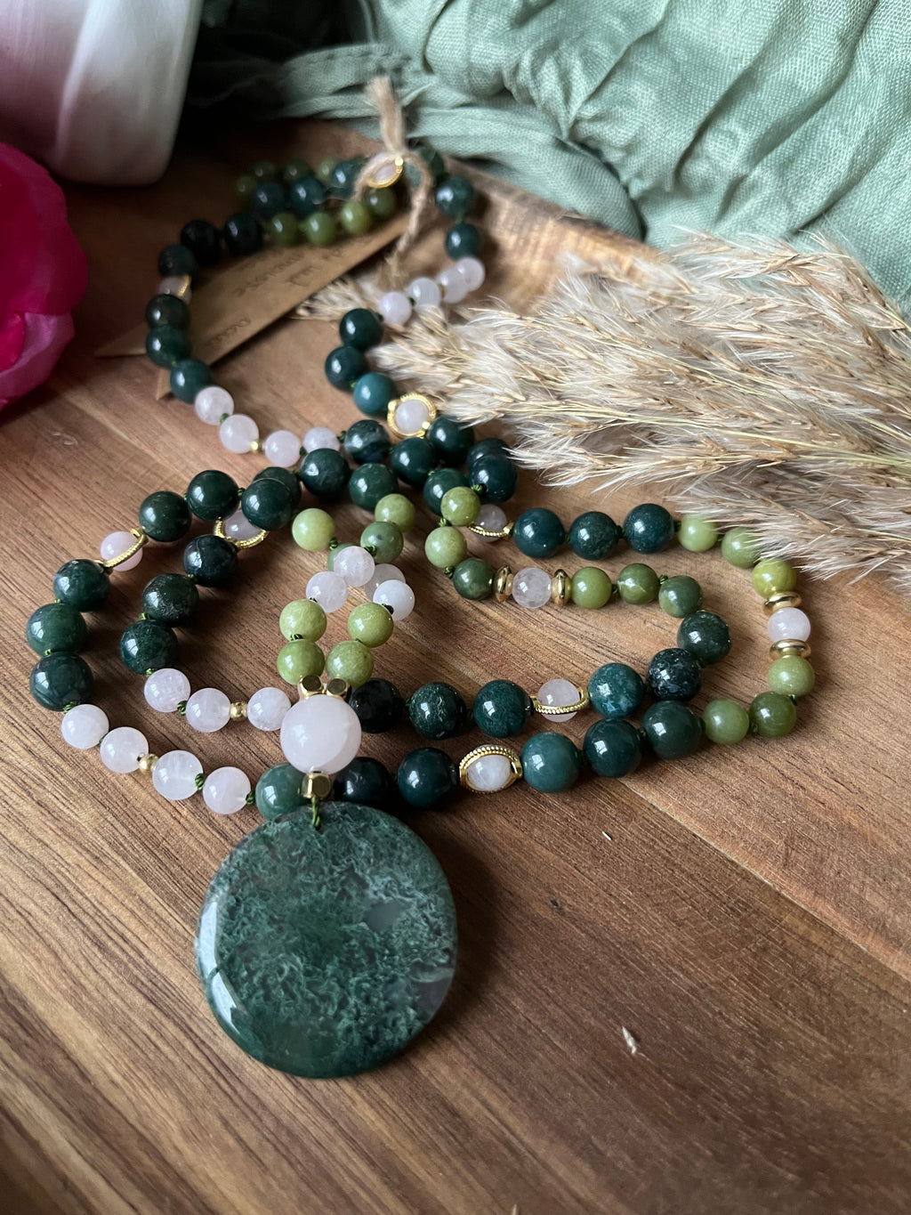 Mala « Voix de la Terre Rose » - ANCRAGE - DOUCEUR - HARMONIE - Jade vert - Agate mousse - Quartz Rose
