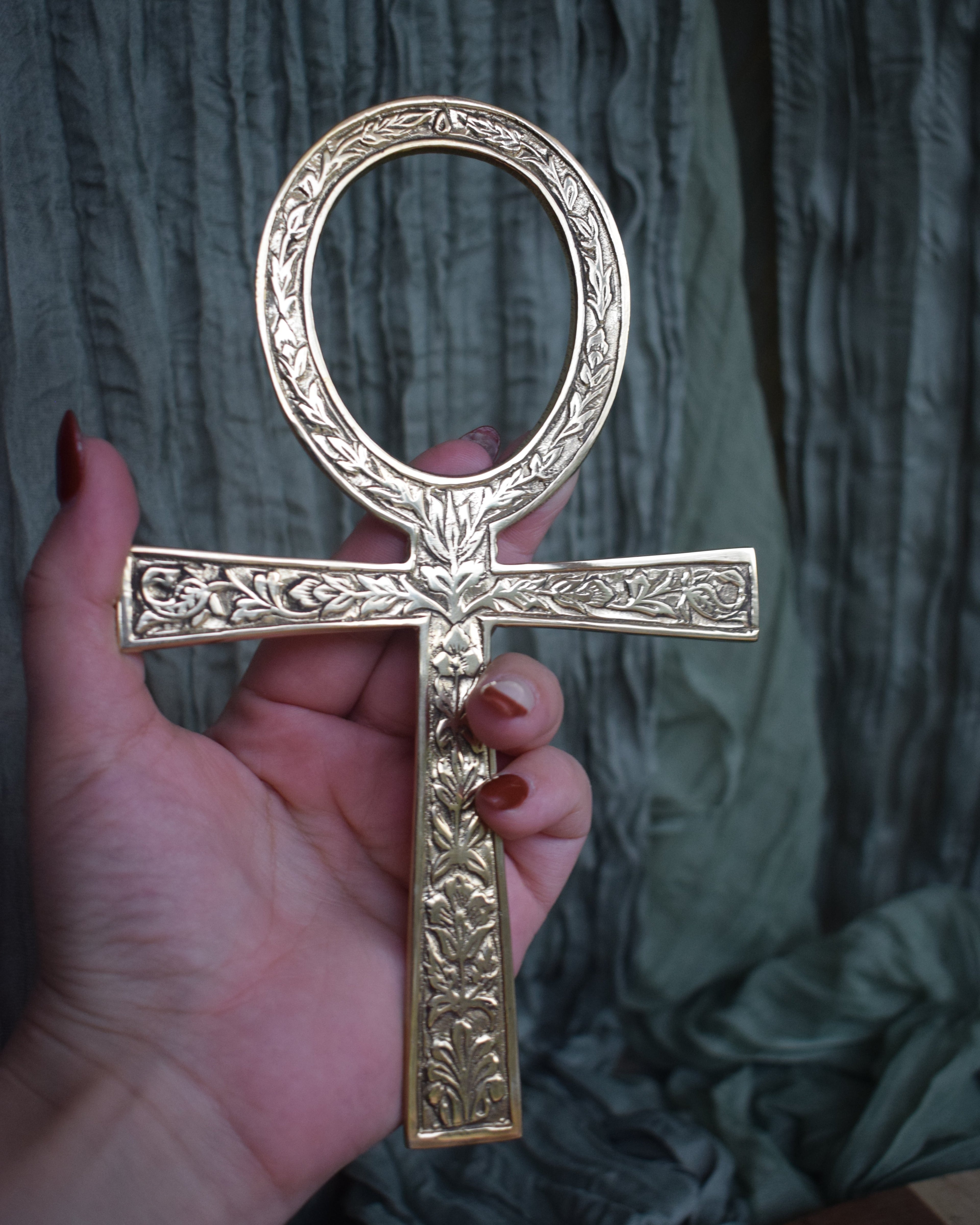 Ankh sacrée en laiton - 20cm