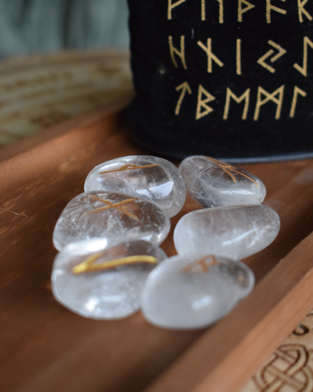 Runes en Cristal de roche - 24 pièces