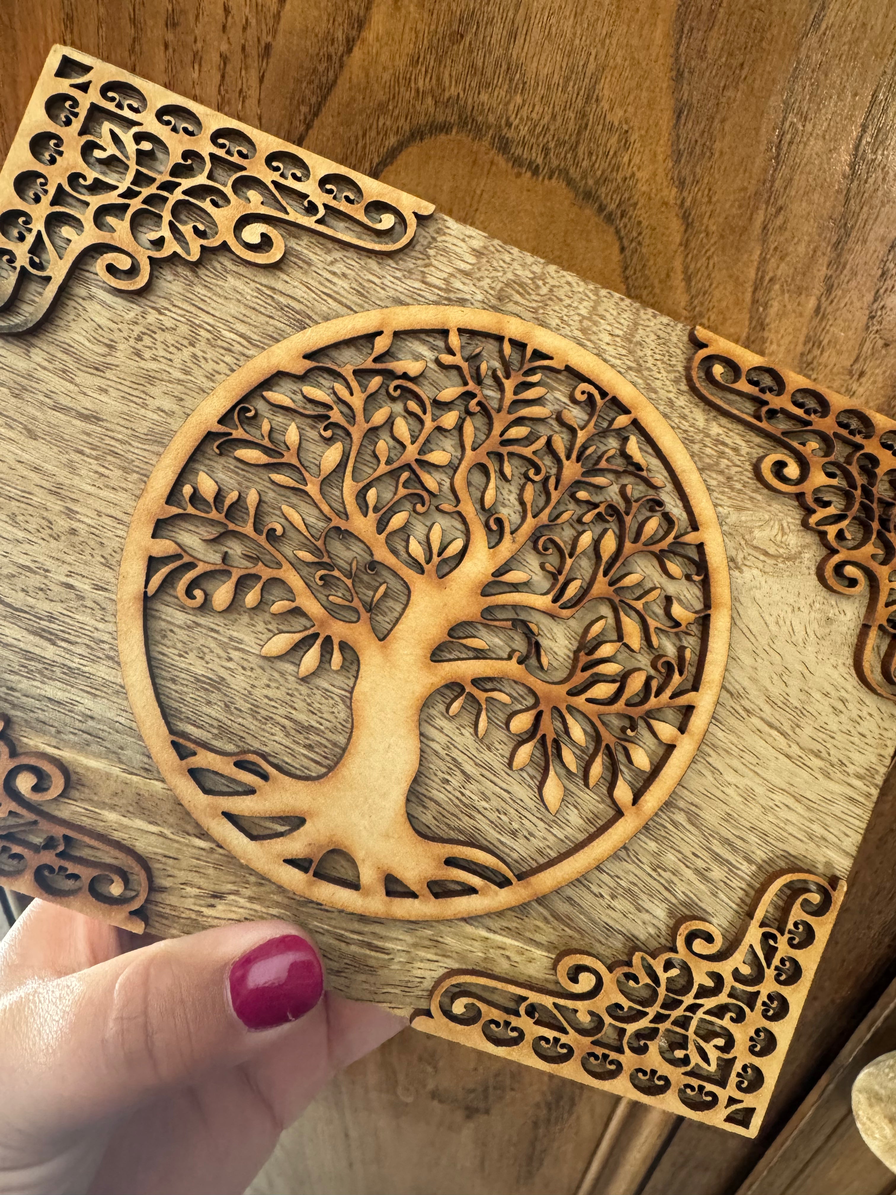 Boîte de rangement en bois - Arbre de vie