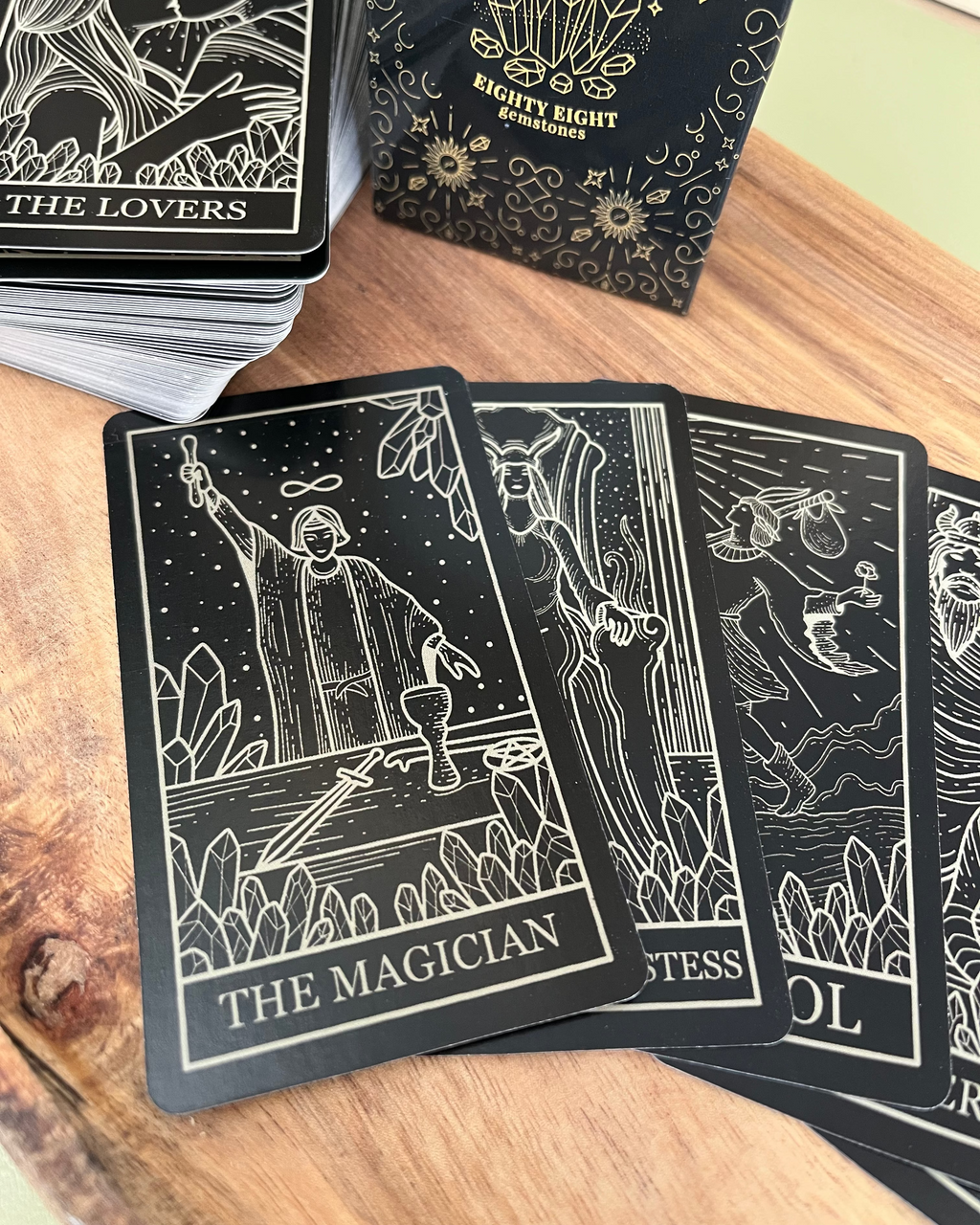 Tarot Black