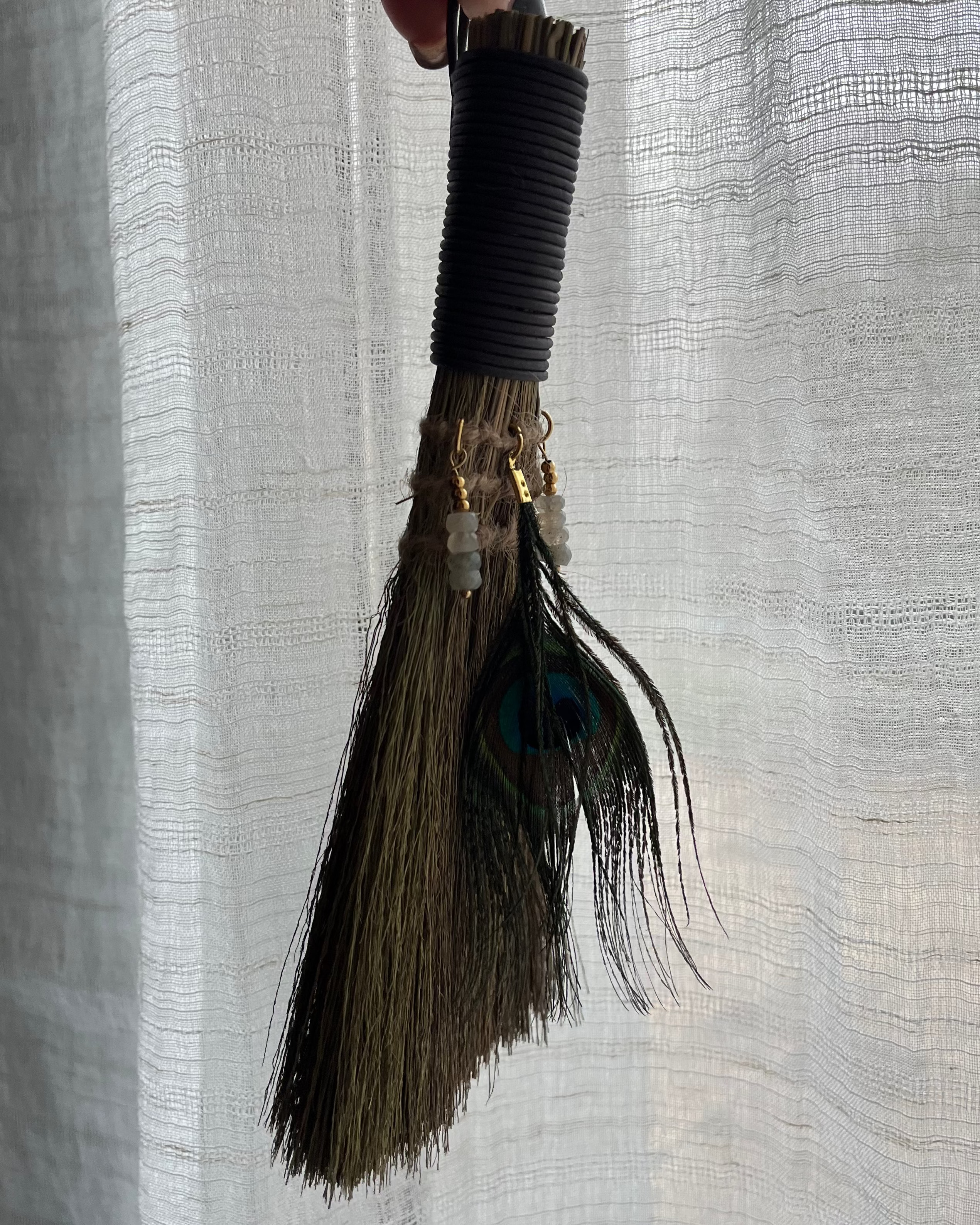 Balai Rituel - Labradorite & Plume de Paon