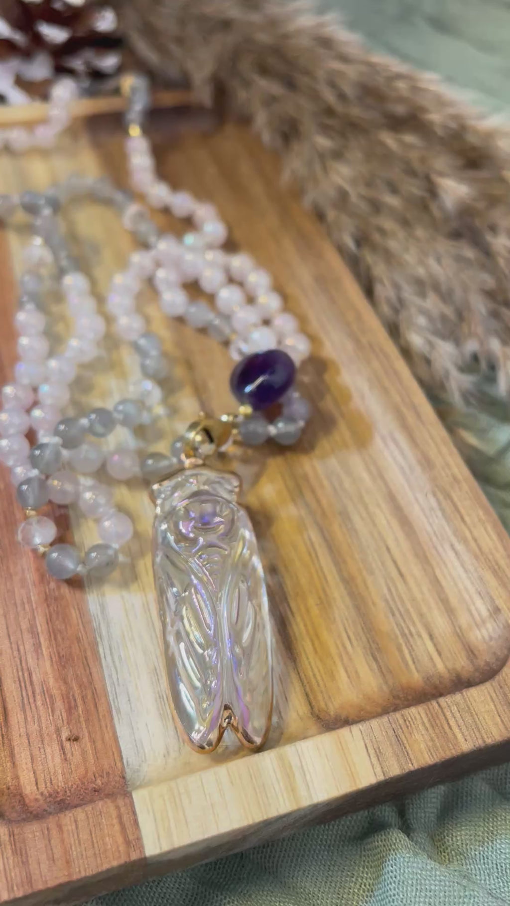 Mala “Larmes d’Aurore”  -  GUÉRISON DU COEUR - ÉLÉVATION ÉMOTIONNELLE - LUMIÈRE INTÉRIEURE - Quartz rose aura • Labradorite • Cristal de roche • Améthyste