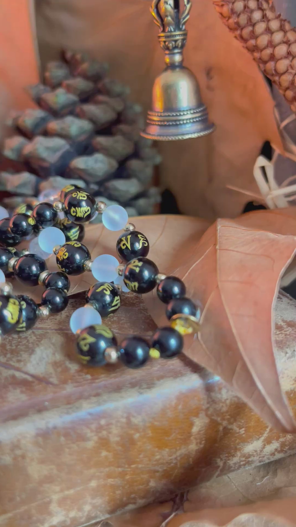 Mala “Lune Noire” Onyx - Obsidienne - Oeil céleste - Cristal de roche