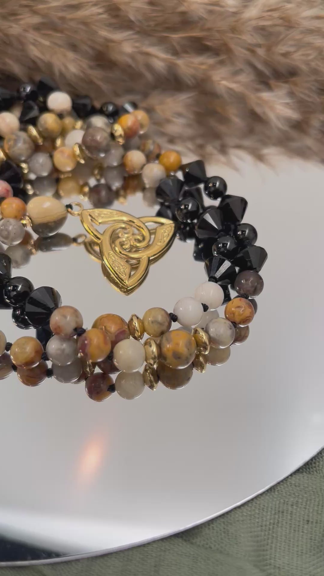 Mala « Terre d’Ombre » - PROTECTION - ANCRAGE - TRANSFORMATION - Agate crazy lace - Tourmaline