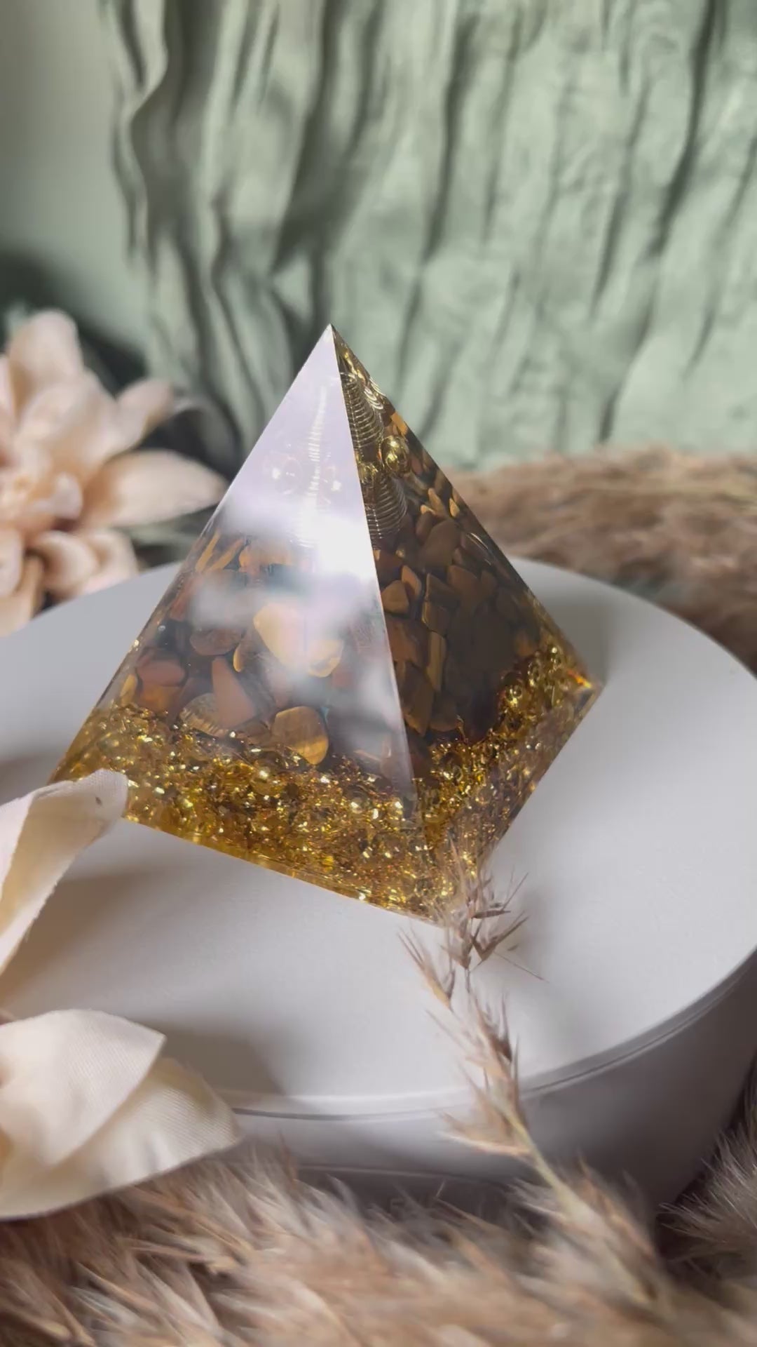 Orgonite - FORCE - PROTECTION - CONFIANCE - Œil de Tigre - Cercle magique